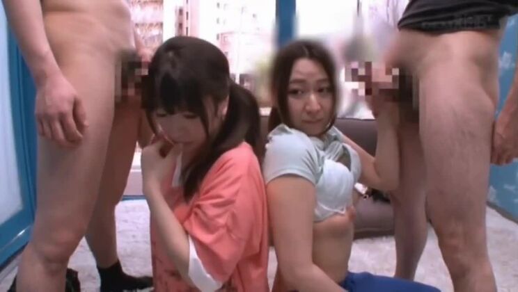 Incredibile video porno con tette enormi ed esotiche, solo per te.