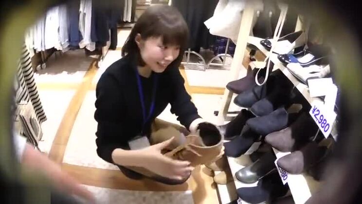 Ragazza giapponese scatenata in un'esclusiva clip JAV, guardala