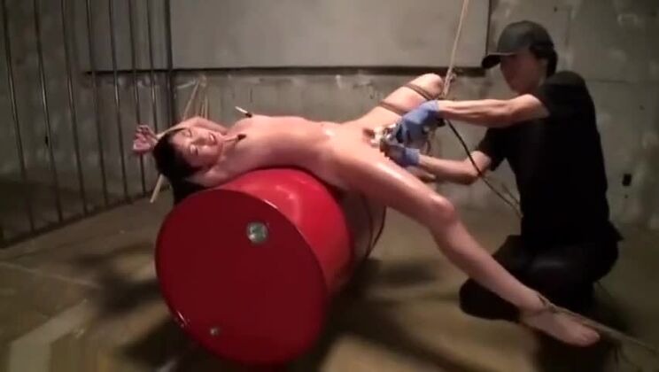 dita nella vagina giapponese