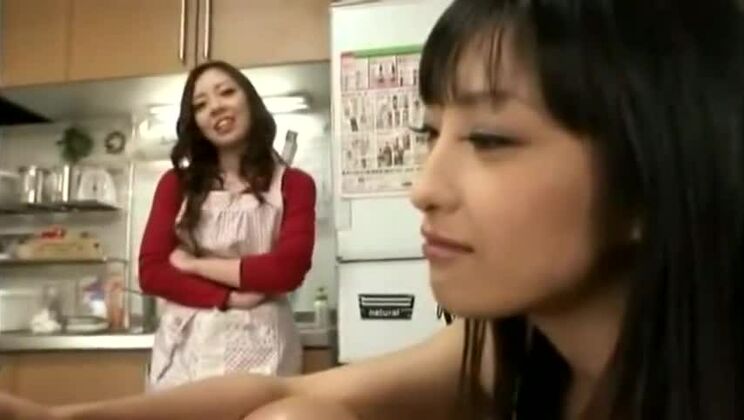 lotta sessuale tra sorelle