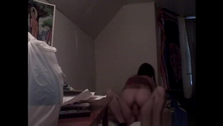 Scopare la fidanzata asiatica con la musica