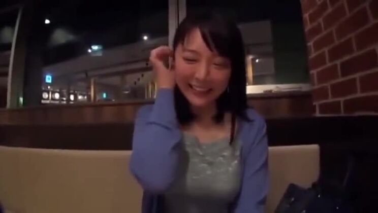 Una prostituta giapponese esotica in un video JAV selvaggio, proprio come nei tuoi sogni.