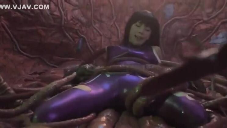 Eroine giapponesi legate da tentacoli